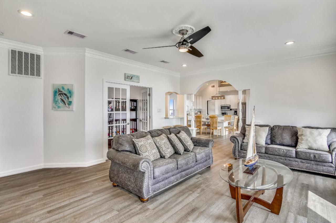 Kahala Beachfront Galveston Exterior photo