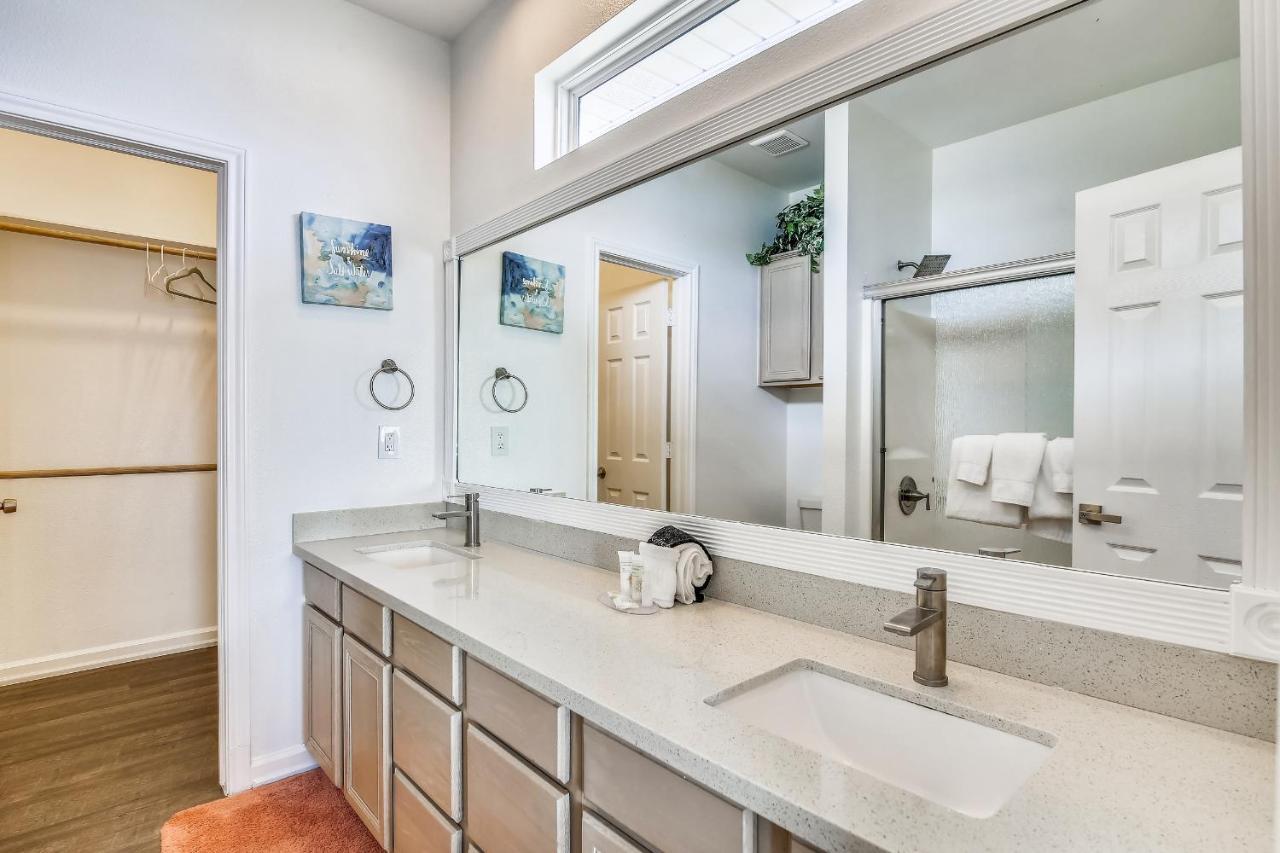 Kahala Beachfront Galveston Exterior photo