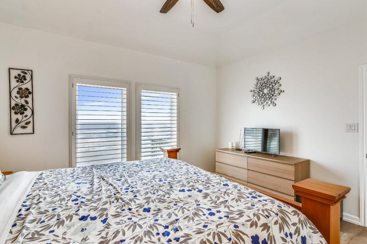 Kahala Beachfront Galveston Exterior photo